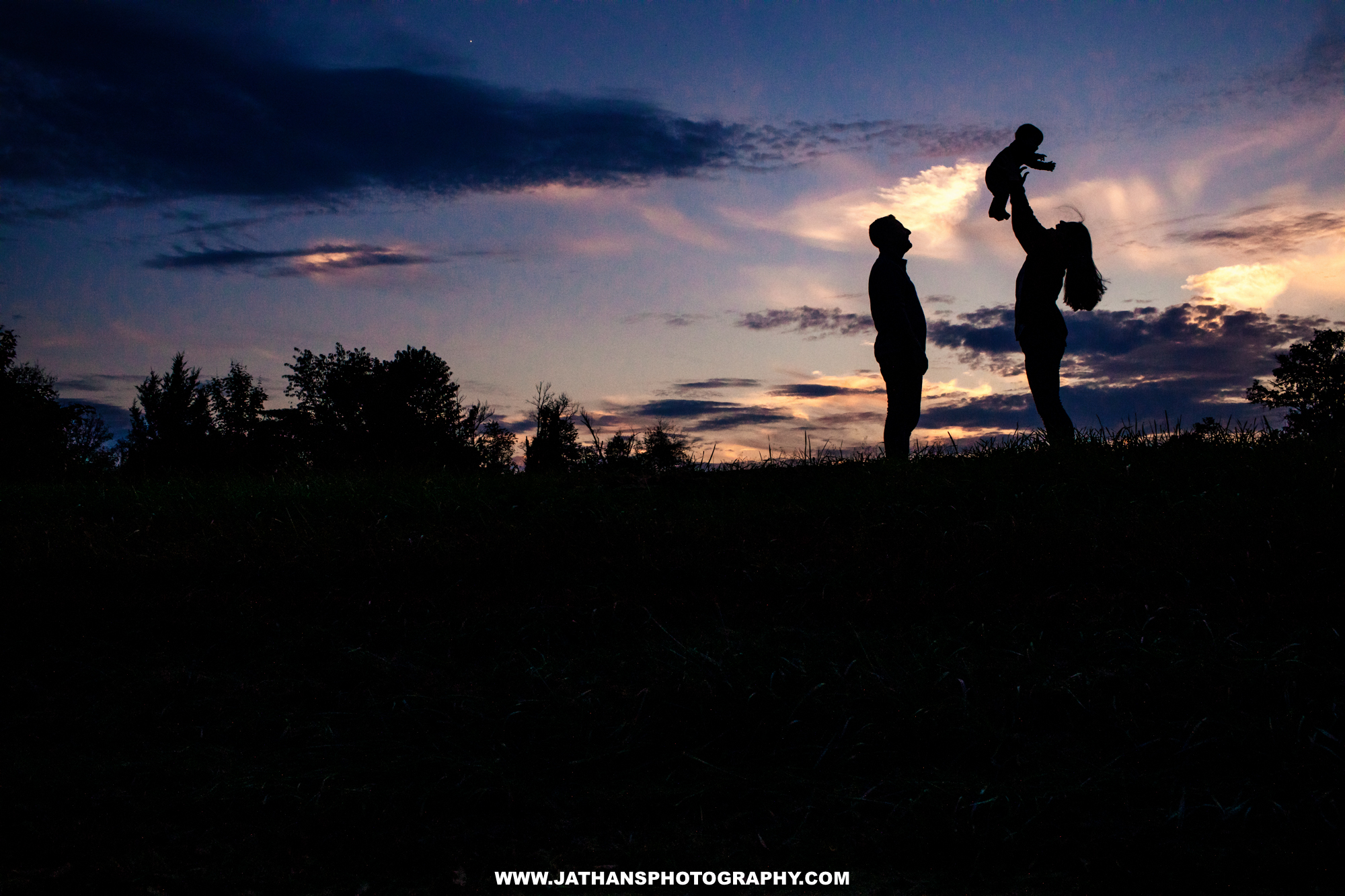 Beautiful Valley Forge National Park Family Photography