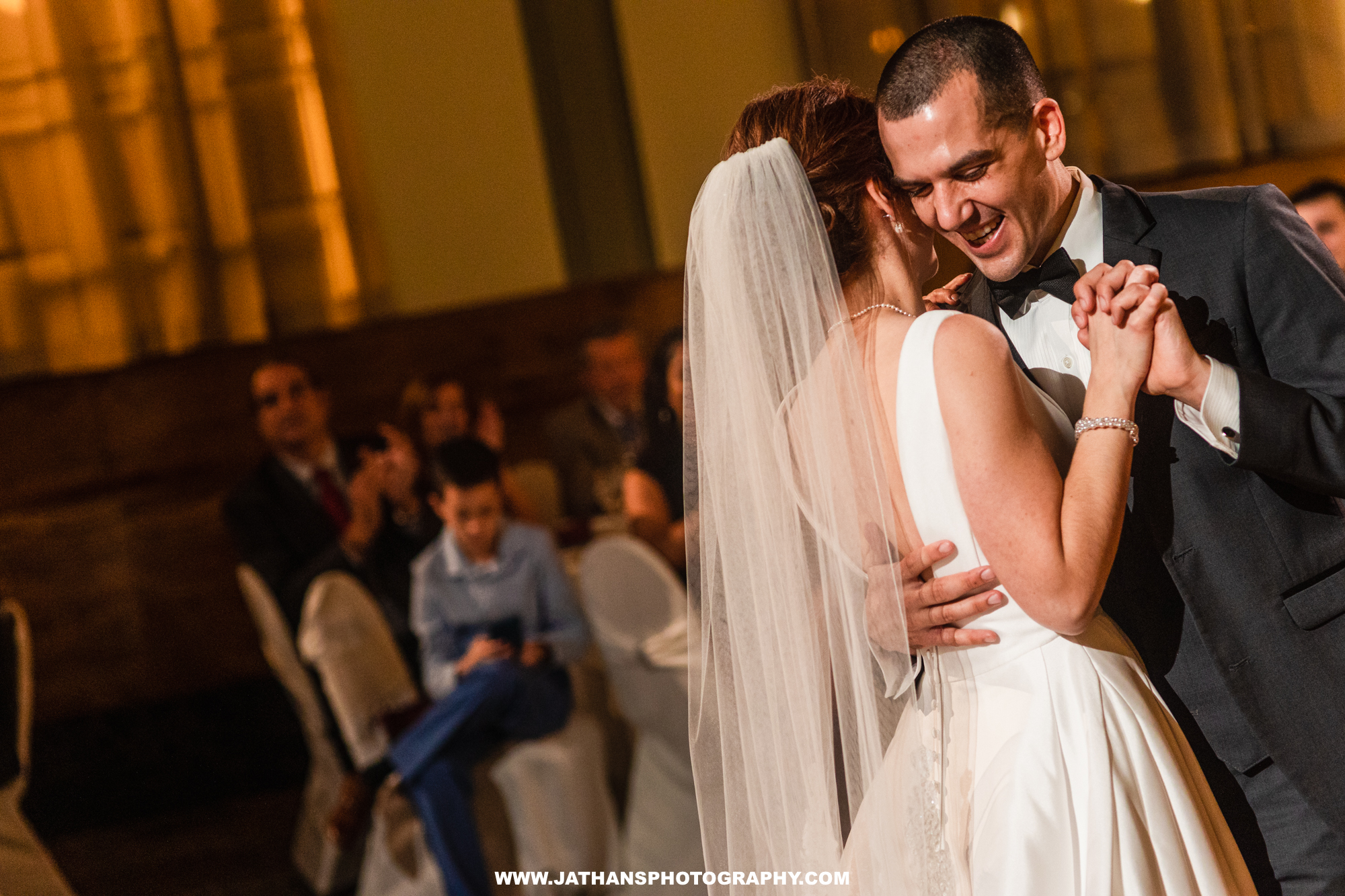 Elegant and Beautiful Wedding At the Bank St. Annex in Easton, PA Easton Wedding Photography