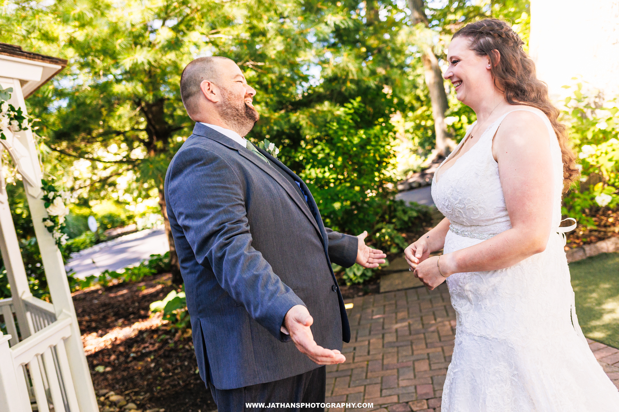 Beautiful Meredith Manor Wedding In Summer Outdoor 