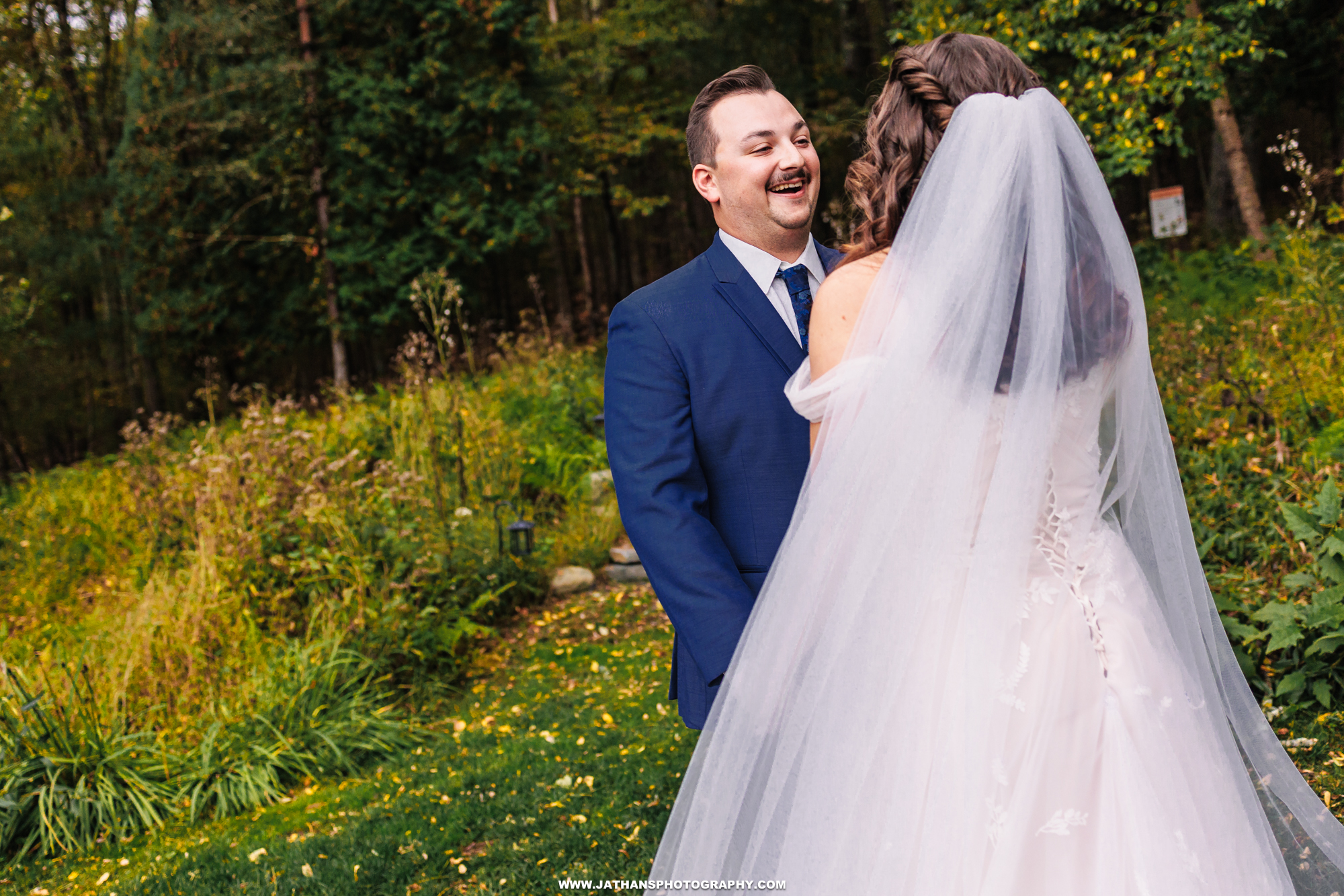 Beautiful Sylvan Ridge Farm Barn Pocono Wedding 