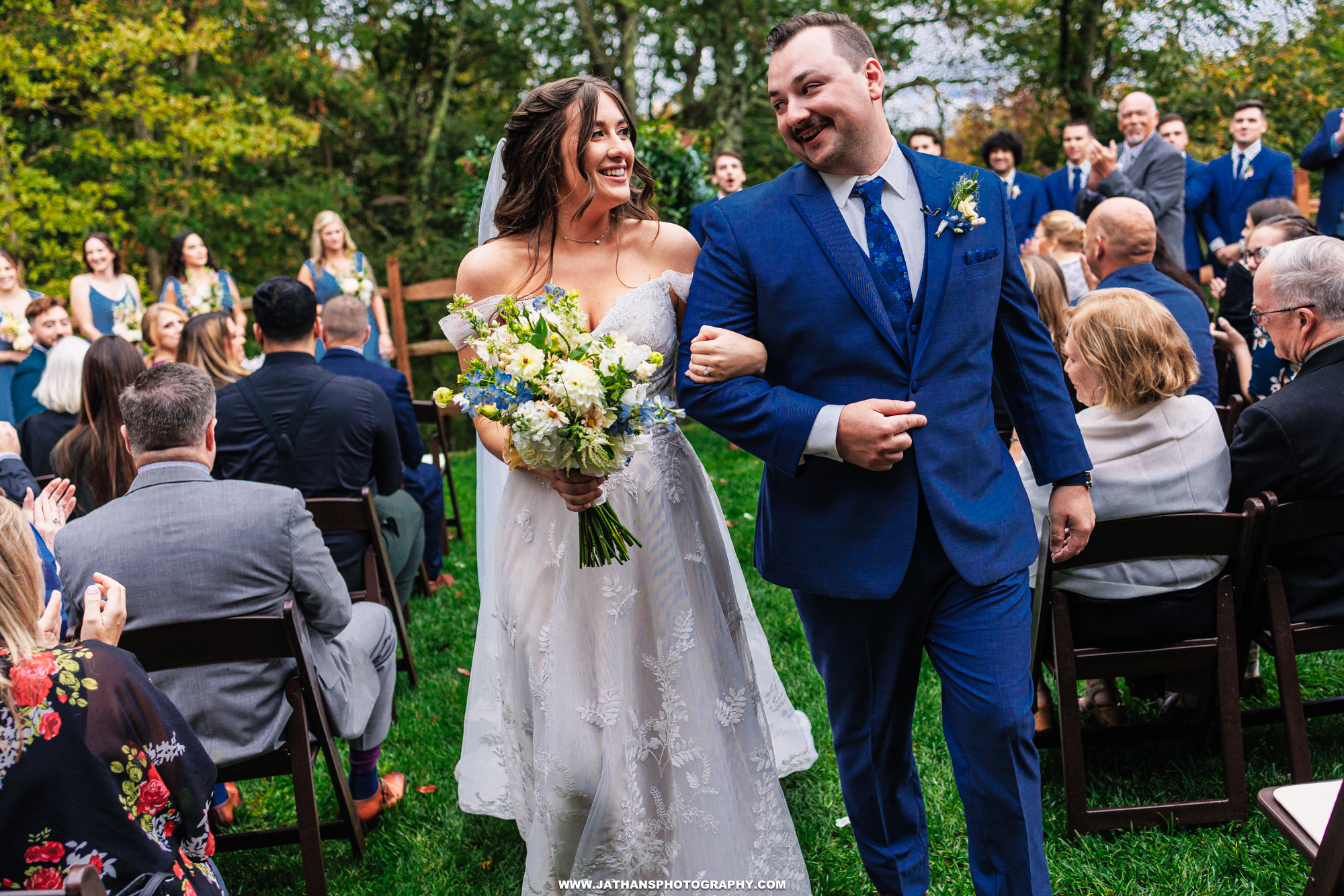 Beautiful Sylvan Ridge Farm Barn Pocono Wedding 