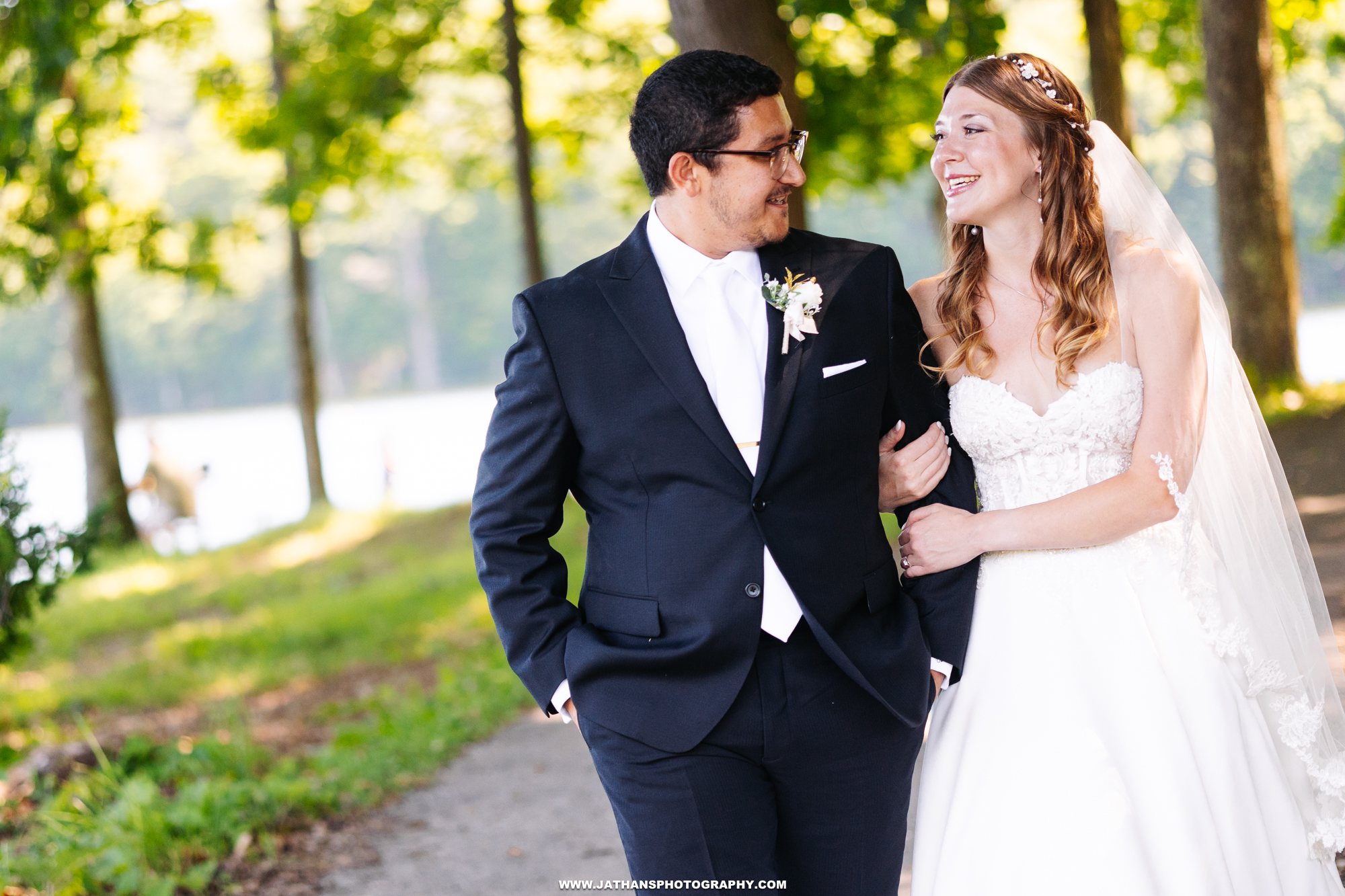 Gorgeous Lakeside Wedding Photos in Carrolltown Pennsylvania Wedding Photography