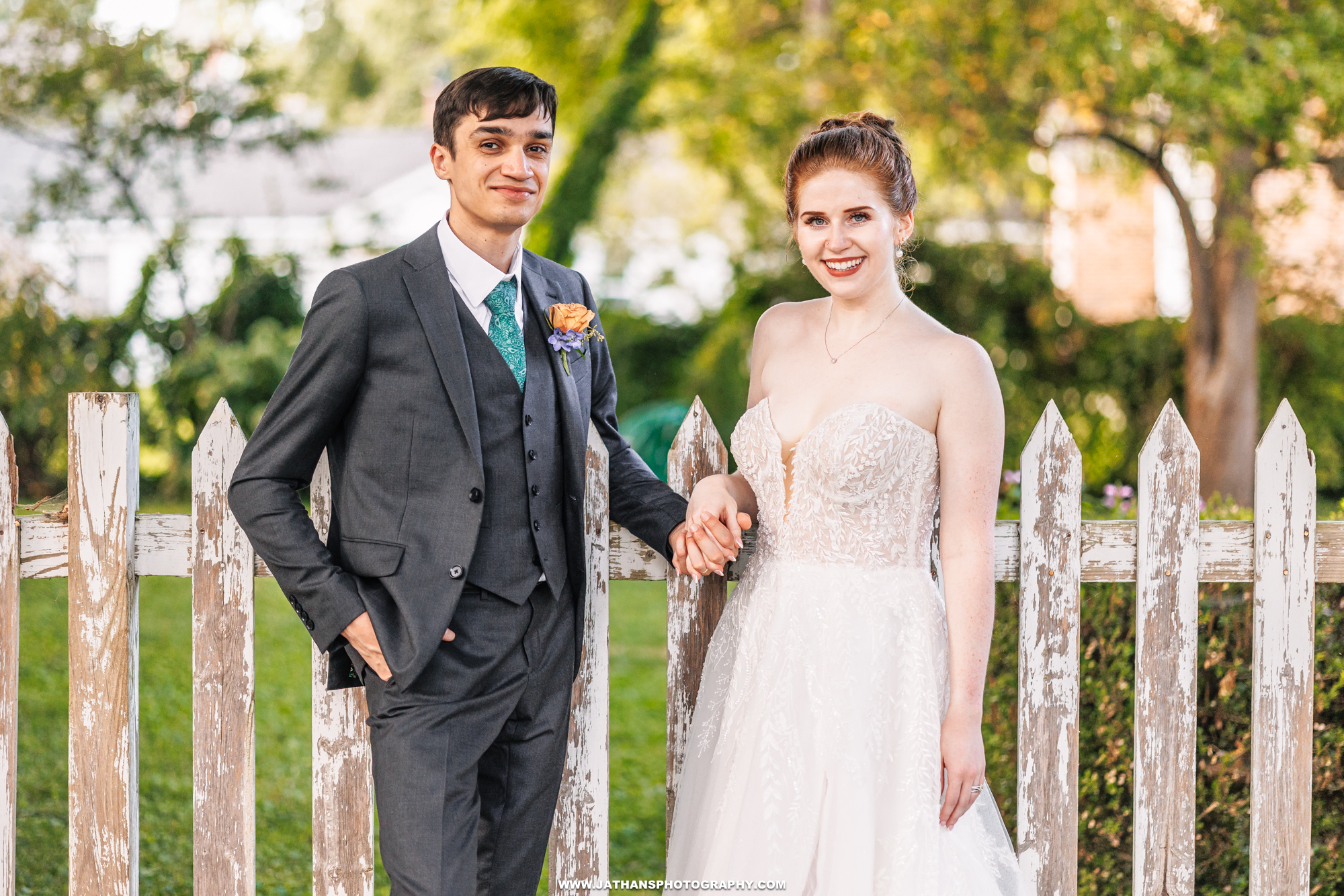 Gorgeous Vandiver Inn Havre de Grace Maryland Wedding Creative Maryland Wedding Photography