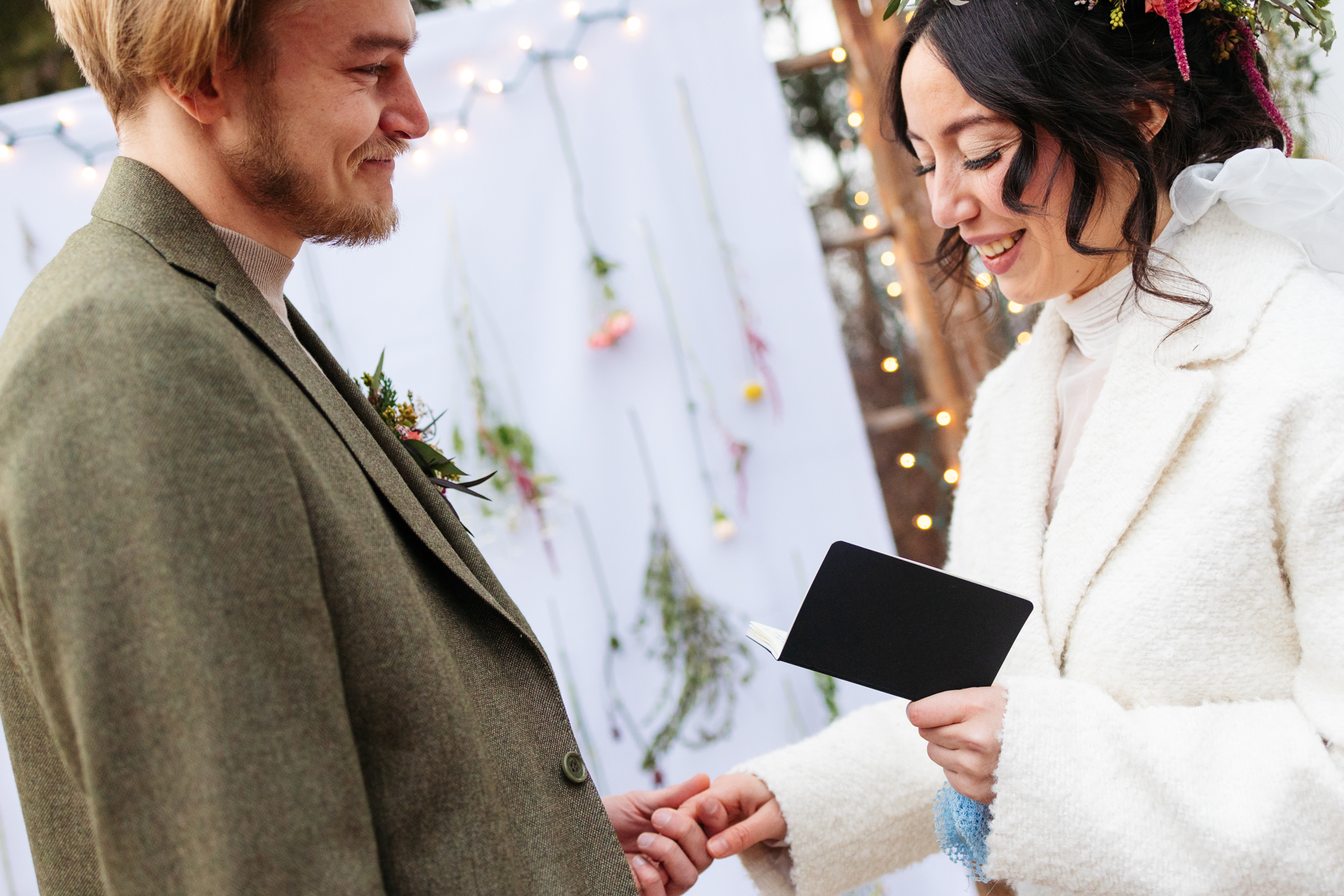 Outdoor Backyard Pennsylvania Beautiful Wedding Ceremony Photos