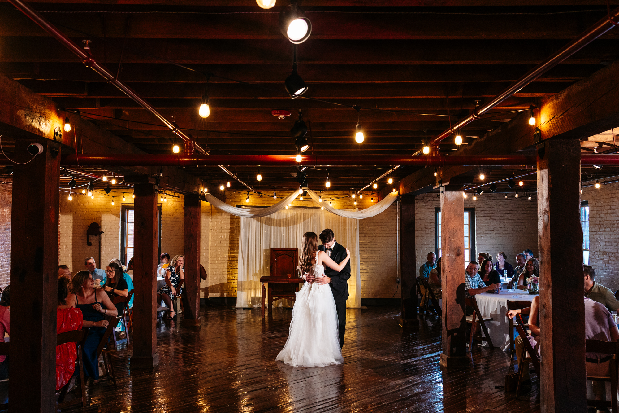 Classy Elegant Terrapin Statin Red Lion York PA Wedding Photography