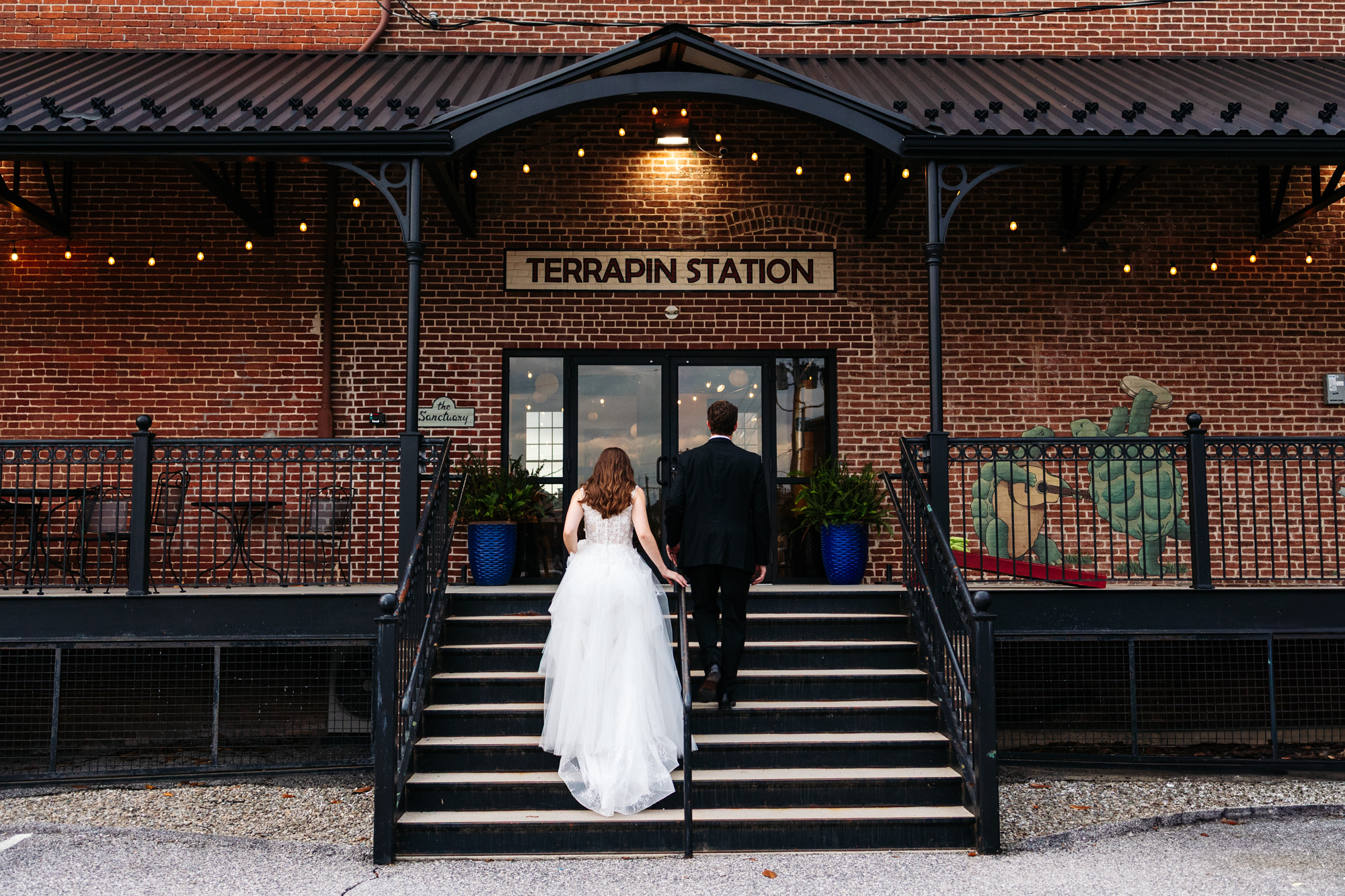 Classy Elegant Terrapin Statin Red Lion York PA Wedding Photography