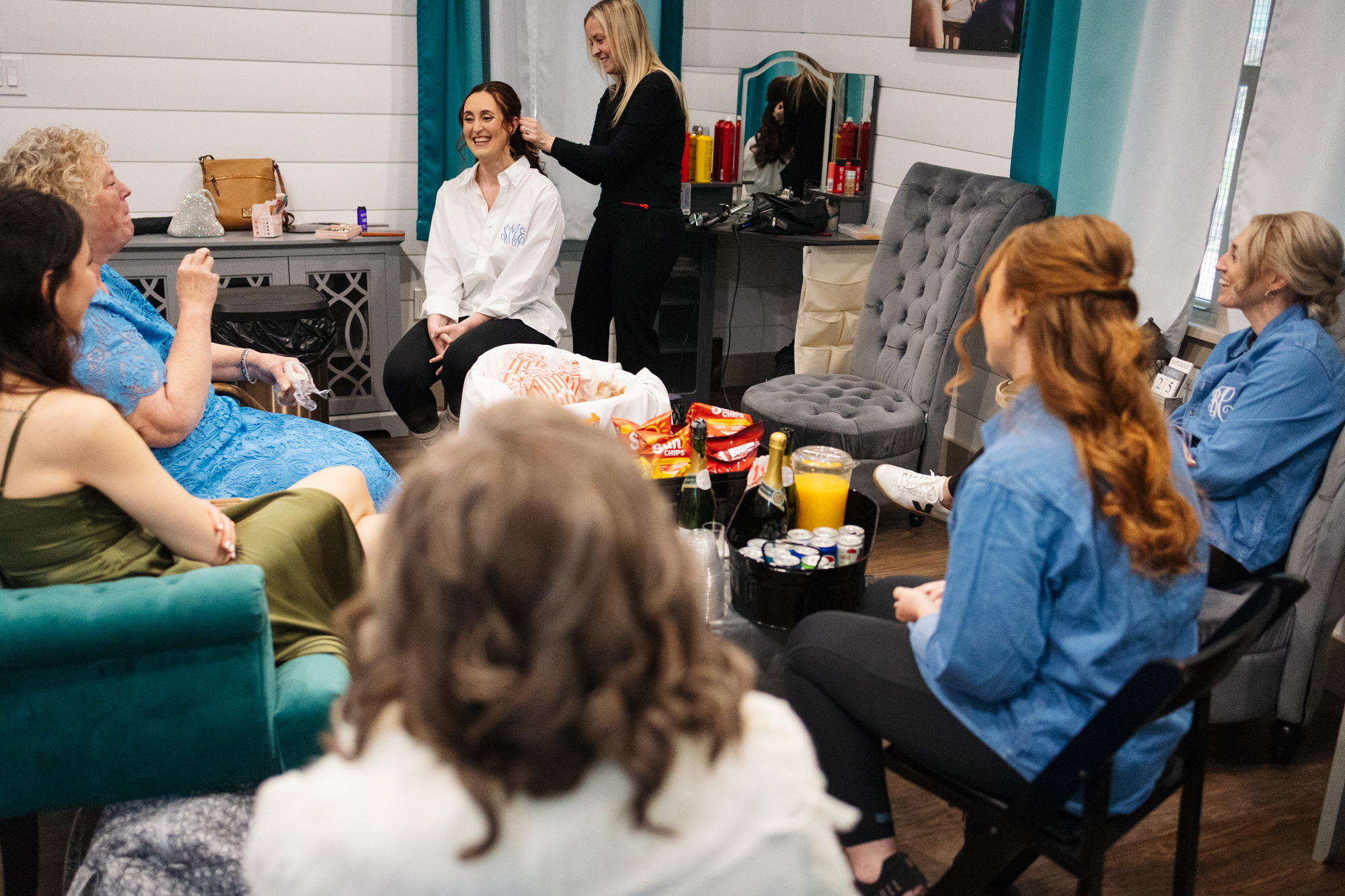 Beautiful Colorful Creative Elmwood Park Zoo Wedding Photography Photographer Rainy Day Love Best Norristown Photographer