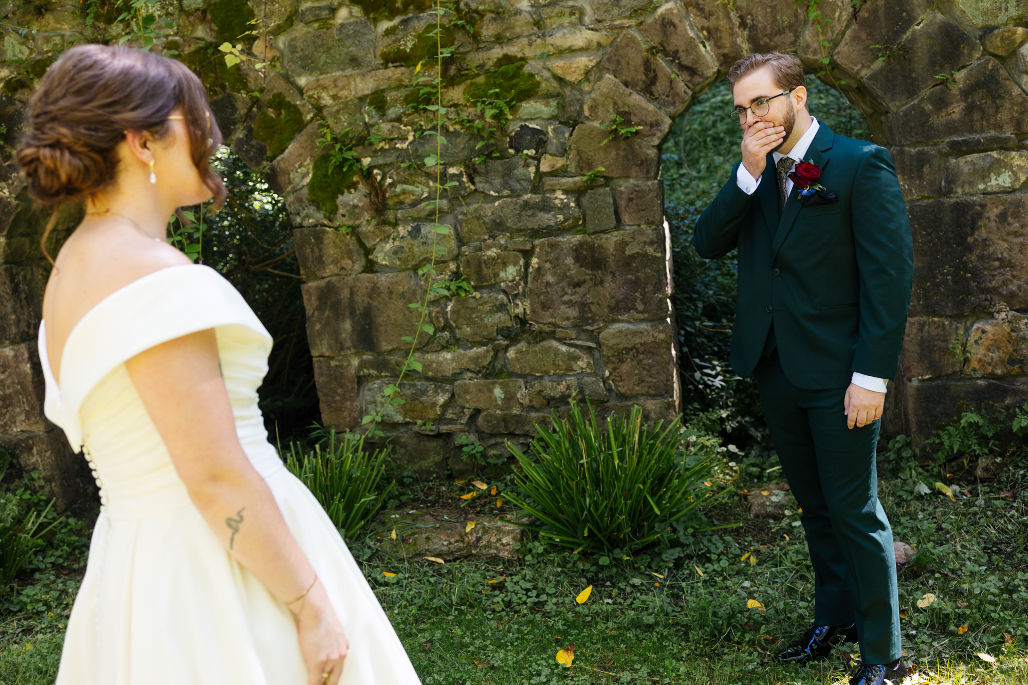 Gorgeous Moonstone Manor Elizabethtown PA Wedding Outdoor Summer Love