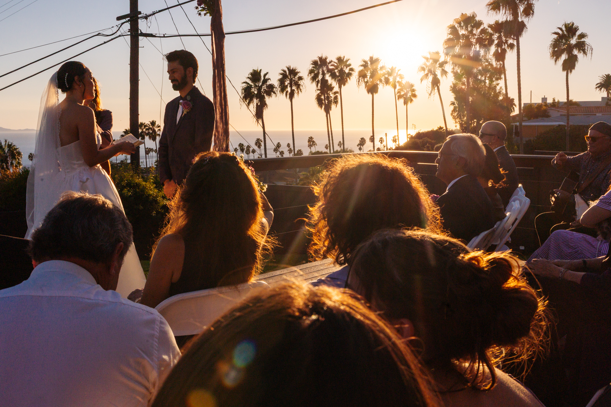 Beautiful Santa Monic Bay Women's Club Wedding In Los Angeles California Sunshine