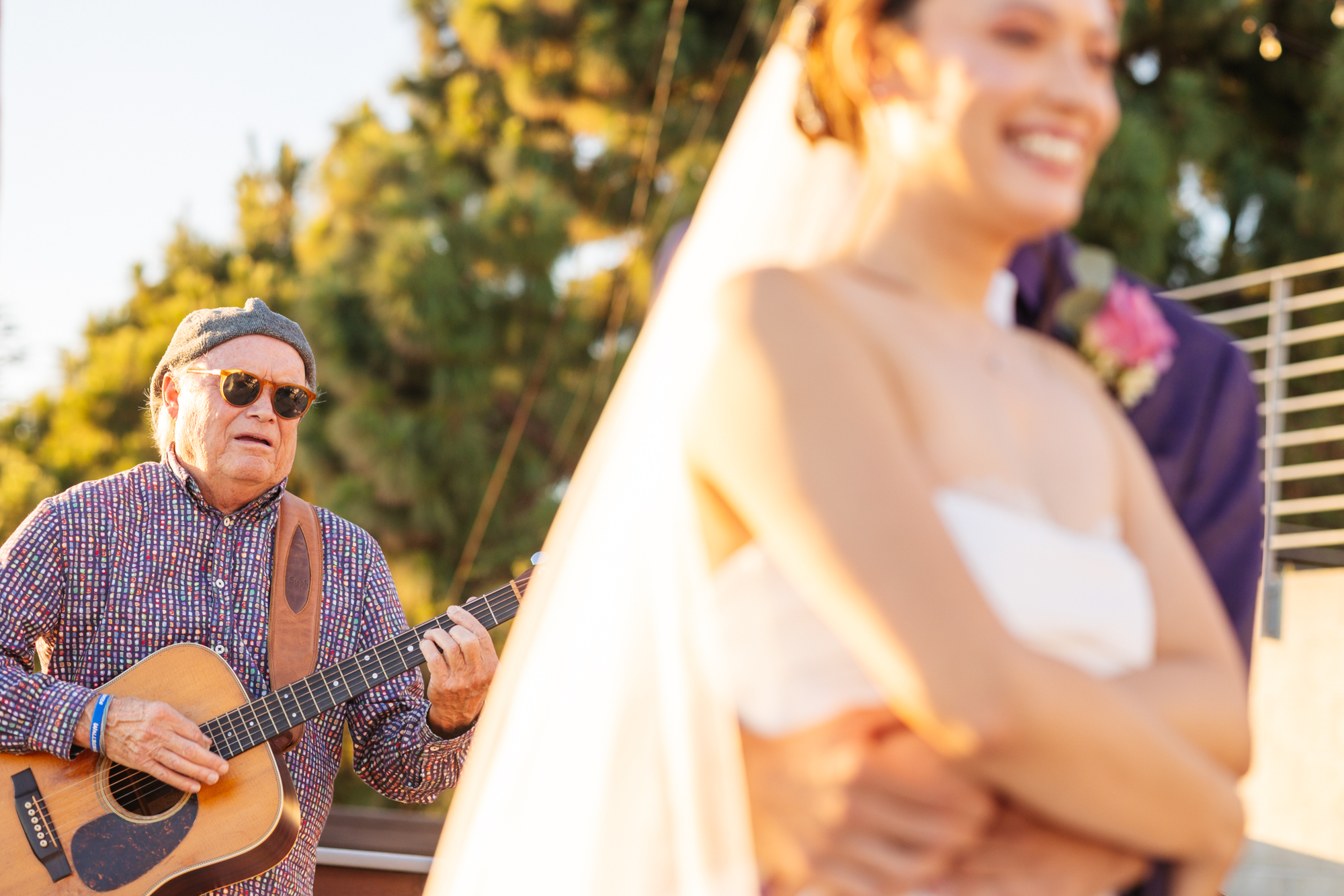 Beautiful Santa Monic Bay Women's Club Wedding In Los Angeles California Sunshine